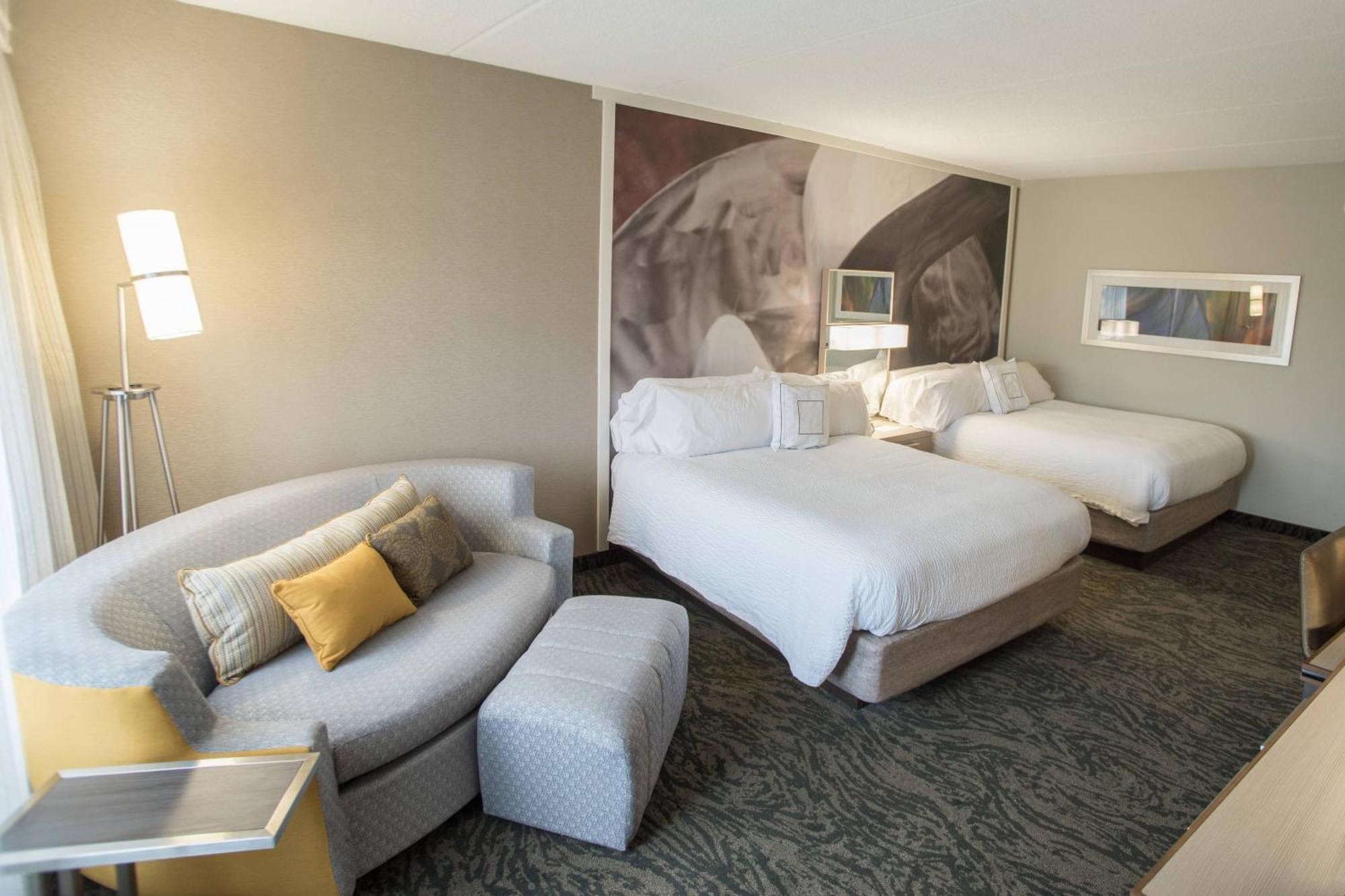 Courtyard By Marriott Hickory Hotel Exterior foto